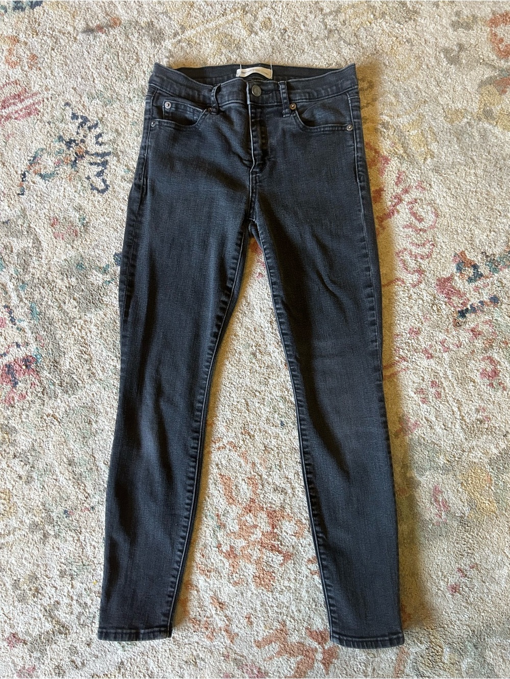 GAP Women’s Dark Wash Skinny Jeans